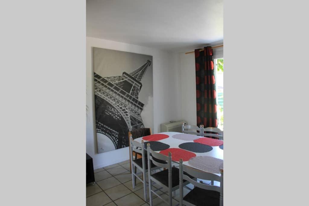 Vila Maison Avec Jardin Proche Disney Chanteloup En Brie Exteriér fotografie